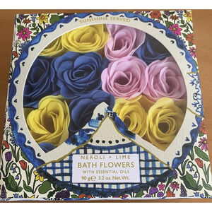 BRAND NEW BATH SOAP FLOWER PETALS BOX Heathcote & Ivory Neroli & Lime Soap GIFT